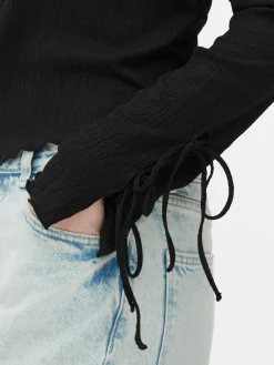 Top Fruncido Con Lazadas En Las Mangas