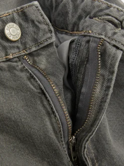 Vaqueros De Corte Bombacho