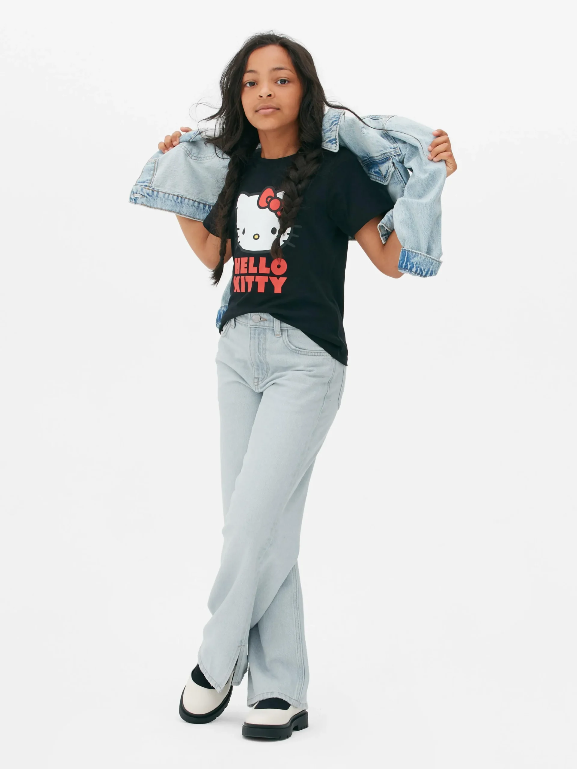 Vaqueros De Pernera Ancha Abierta