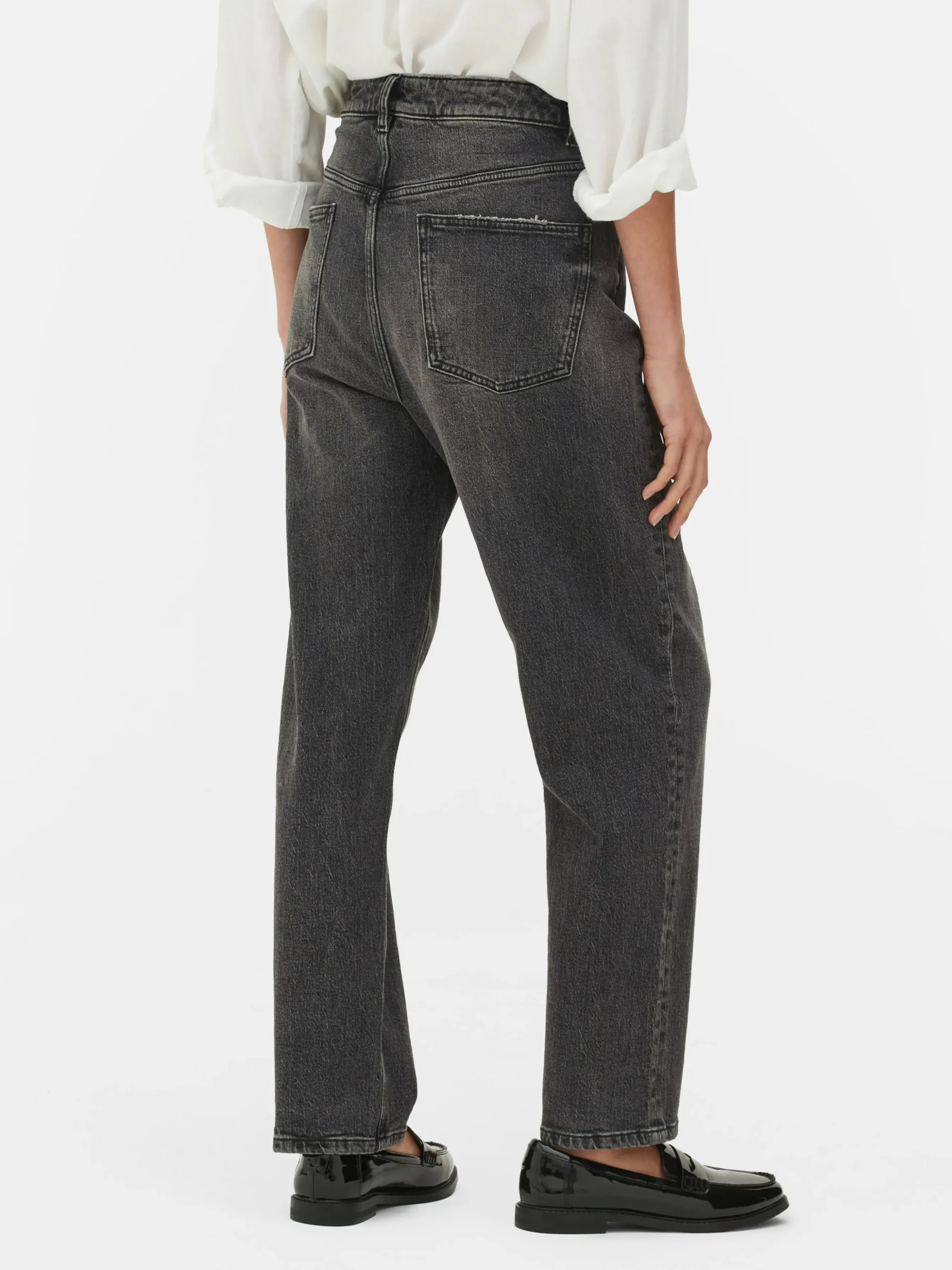 Vaqueros De Pernera Recta Y Corte Entallado