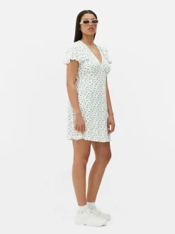 Vestido Corto De Manga Corta