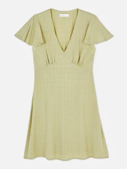 Vestido Corto De Manga Corta