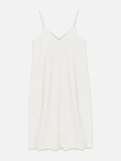 Vestido Midi Con Corte Trapecio De The Edit