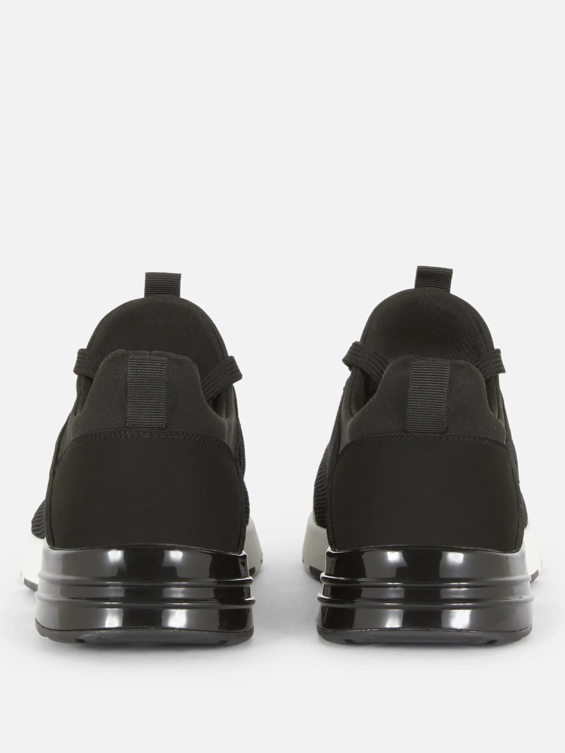 Zapatillas Con Cordones Y Cámara De Aire