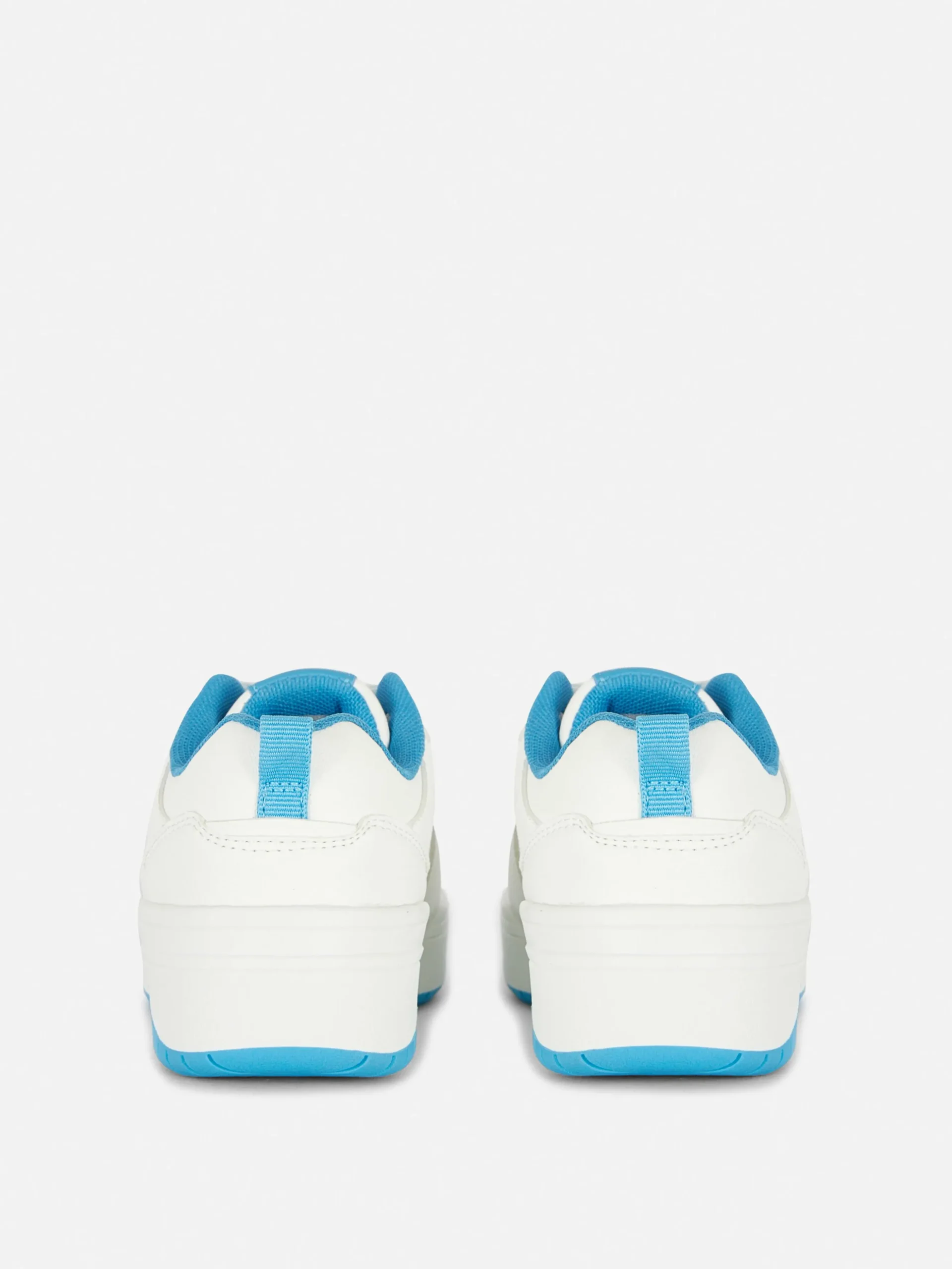 Zapatillas De Caña Baja Con Bloques De Color