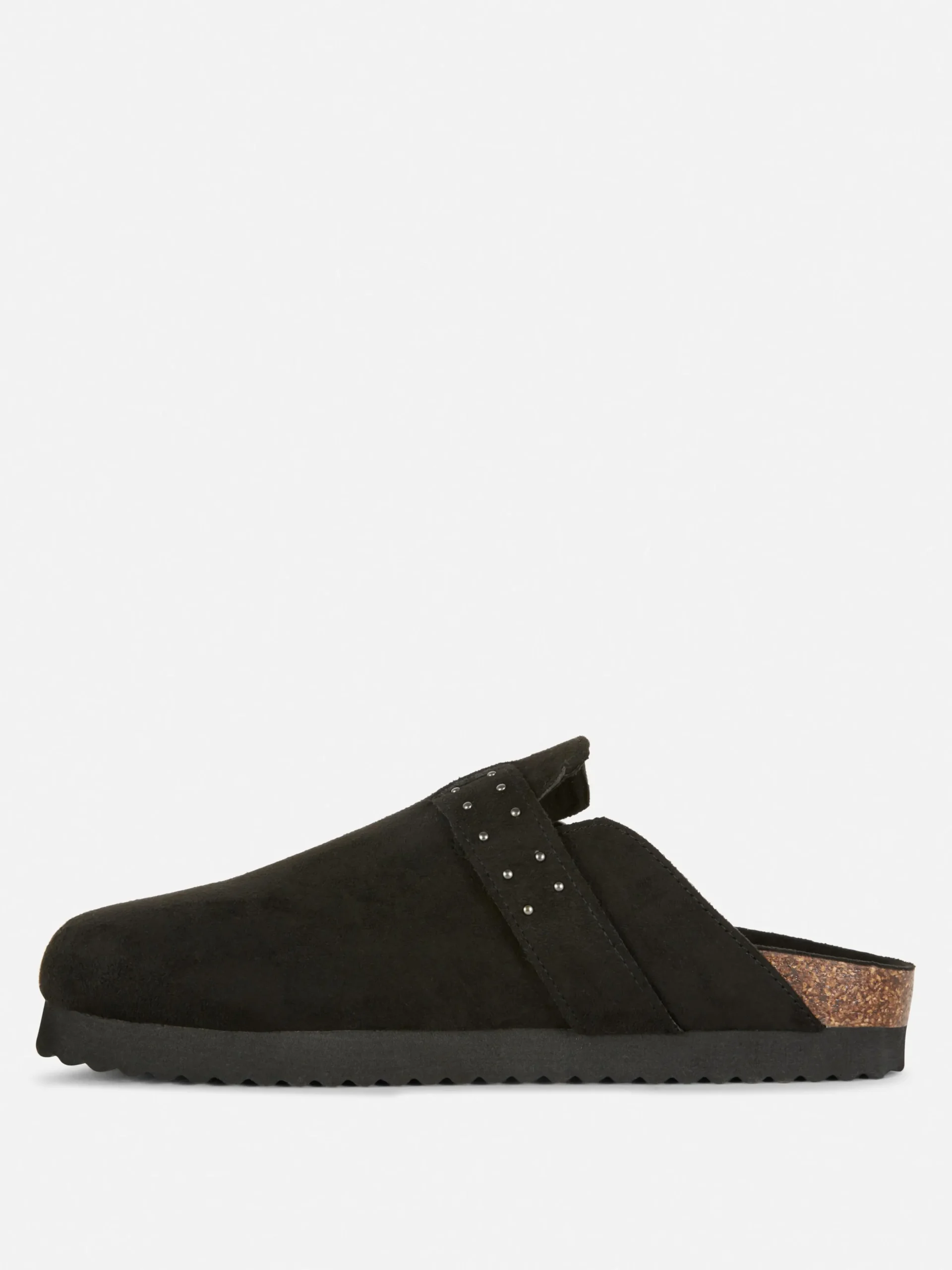 Zuecos Con Tachuelas Y Hebilla Decorativa